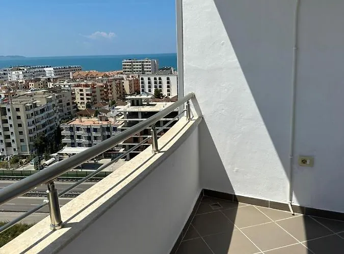 Lulu - Petit アパート *