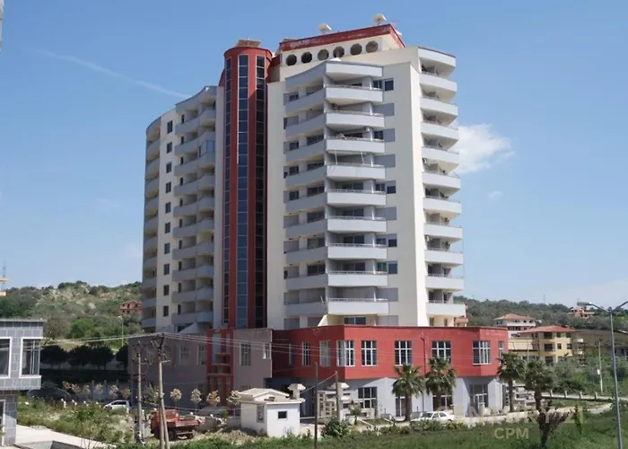 Lulu - Petit Appartamento Golem (Tirana)